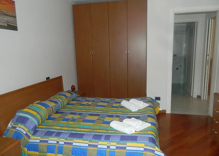 Guest house Mela Verde 2*