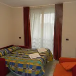 Πανσιόν Mela Verde 2*
