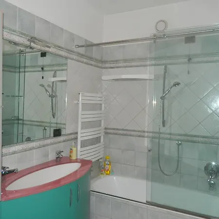 Pensionat Mela Verde 2*